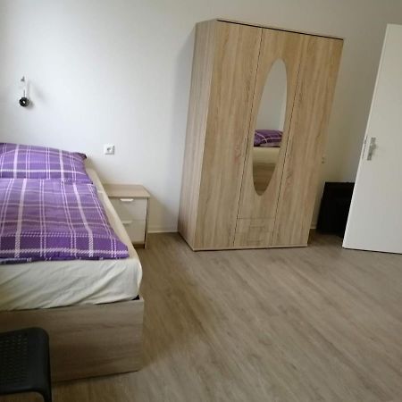 Haupthaus Moeblierte Zimmer Mit Eigenem Bad Uelzen Exterior photo
